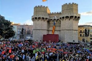 València encén aquest cap de setmana amb la Crida la metxa d'unes Falles com les recordàvem