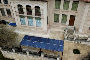 El Ayuntamiento de Alcoy consigue un ahorro de 600.000 kWh al año gracias a las instalaciones fotovoltaicas en edificios municipales