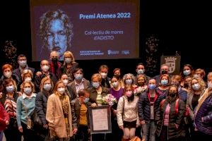 Las madres de Adisto, ganadoras del Premio Mujer Atenea 2022