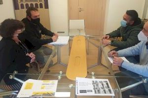 Castelló aborda vies de col·laboració amb el Col·legi d'Arquitectes per a assessorar en les ajudes de rehabilitació del Programa Barris