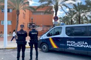 La Policía Nacional sorprende in fraganti a dos personas dedicadas a perpetrar robos con fuerza en domicilios de Elche