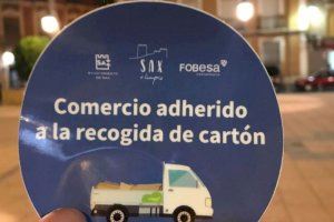 Sax implanta un servicio de recogida puerta a puerta de papel y cartón para los comercios de la población