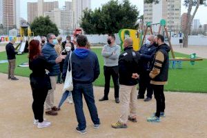 Benidorm renueva y mejora el parque urbano del Rincón de Loix con nuevos columpios, elementos biosaludables y calistenia