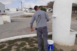 Paterna actúa en los elementos comunes del entorno de la Torre y las cuevas para seguir poniendo en valor esta zona protegida