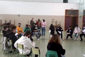 L’IES Gregori Maians d’Oliva inicia un curs de mediació per a millorar la resolució de conflictes, fomentar l’escolta activa i convertir l’alumnat en agent actiu de convivència