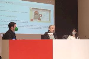 Garcia presenta el llibre «Gaetà Huguet Breva (1848-1926), patriarca del valencianisme» de Vicent Pitarch