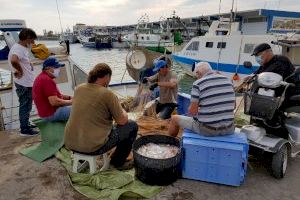 Los pescadores que operen en los puertos de la Generalitat estarán exentos de las tasas de primera venta