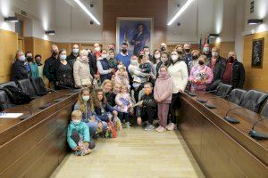 Nules recibe a las familias ucranianas refugiadas en el pueblo
