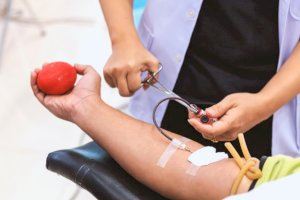 El Centre de Transfusió suma tres noves unitats mòbils per a les seues campanyes de donació
