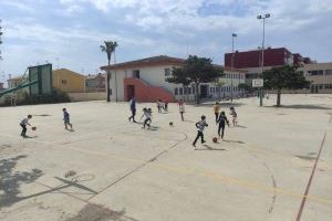 Més d'un centenar de xiquets participen en l'Escola de Pasqua