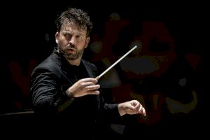 James Gaffigan dirige la ‘Sinfonía del Nuevo Mundo’ con la Orquestra de la Comunitat Valenciana