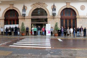 Sagunto guarda un minuto de silencio en señal de condena y repulsa por el presunto asesinato machista perpetrado en Tarancón