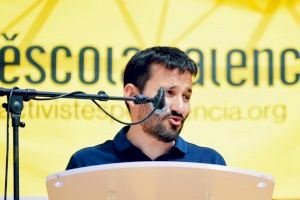 Vicent Marzà dejará de ser conseller de Educación en las próximas horas