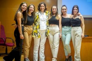 El grupo Punto y Aparte gana la final del XXII Seminario de Creatividad en Vivo McCann de la Universitat Jaume I de Castelló