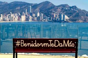 El Ayuntamiento aprueba el pago de los 1,8 millones de la campaña #BenidormTeDaMás