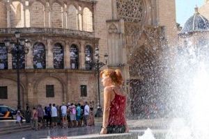 L'onada de calor es fa més intensa aquest dilluns en la C. Valenciana: les temperatures fregaran els 40 °C