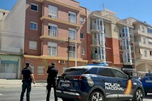 Detenen a un lladre d'un habitatge a Elx després d'una persecució de pel·lícula pels terrats de diversos edificis