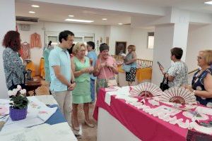 Mezquita destaca la dinamització de l’Associació de Veïns Gumbau en la seua setmana cultural