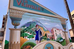 La Vilavella s'embelleix amb un mural modernista