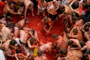 La Tomatina celebra su 75 aniversario “más nacional que nunca”