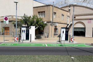 Iberdrola pone en marcha en Almoradí puntos de recarga rápida para vehículos eléctricos