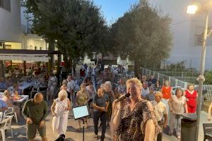 El centro de mayores de Virgen del Olivar celebra su verbena de San Juan