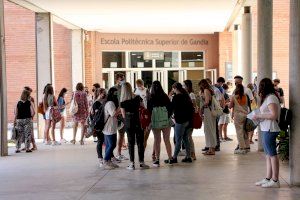 Més de 4.000 estudiants valencians tornen a intentar-ho en la segona de la Selectivitat