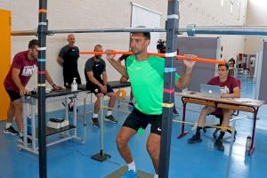 El Elche CF realiza las primeras pruebas de valoración de pretemporada en el Centro de Investigación del Deporte de la UMH