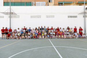 Més de 250 xiquets i xiquetes de Mislata gaudeixen de les seues vacances en les escoles d’estiu