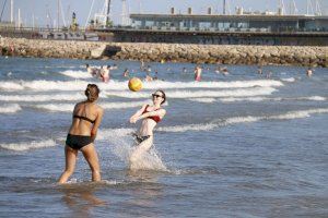 Mínimas de 20ºC en el litoral y hasta 36ºC de máxima para este lunes en la Comunitat