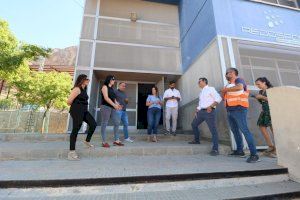 El antiguo gimnasio de Redován inicia su reconversión en aulas para acoger alumnado del Sagrados Corazones