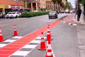 “Eso no es una ampliación de aceras, son rayas en el suelo”: Críticas a unas obras en Valencia