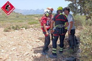 Rescatan a un trabajador atrapado en una montaña de Jijona