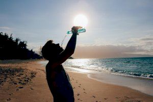 El calor aumenta la posibilidad de sufrir cálculos renales: la deshidratación severa precipita su aparición