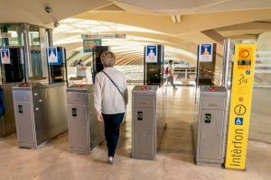 El servicio de Metrovalencia y TRAM seguirá siendo gratuito los domingos de agosto