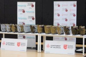 Las mejores escuelas de los JECV recibirán sus trofeos en el Dia de la Pilota Valenciana
