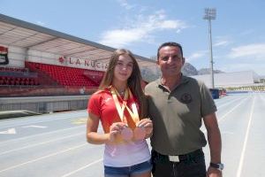 Doble bronce de Sara Navarro en los Nacionales sub 16 de atletismo