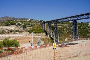 La Generalitat inicia las obras del viaducto del Quisi de la Línea 9 del TRAM d'Alacant