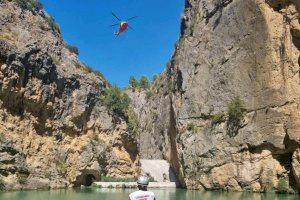 Muere un excursionista en una zona escarpada de Chulilla