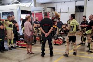 Marco agradece a los bomberos municipales su trabajo en el incendio de Bejís