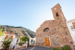 Fallece un hombre por la embestida de un toro en Almedíjar