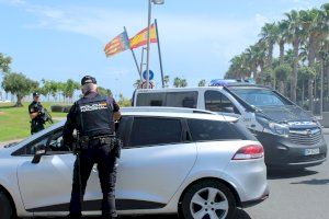 La Policía Nacional despliega un dispositivo en la ciudad contra el tráfico de drogas y la tenencia ilícita de armas