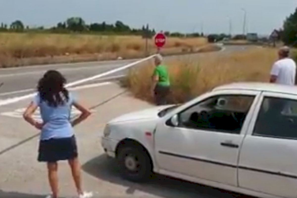 VÍDEO | Aquest és el moment més viral que deixa La Volta al seu pas per la Comunitat Valenciana