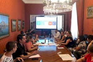 Alicante convoca las ayudas para la obtención del carné de conducir y la acreditación de idiomas