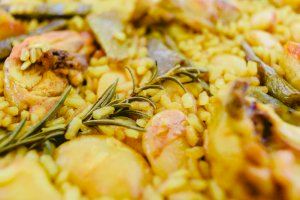 Chefs de Puerto Rico, Suiza, Japón o México compiten por cocinar la mejor paella del mundo