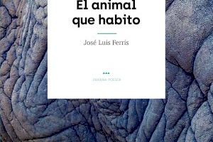 José Luis Ferri presenta su último libro “El animal que habito” en la Sede Ciudad de Alicante
