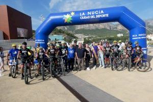 El “IX Día de la Bici” volvió a llenar las calles de ciclistas