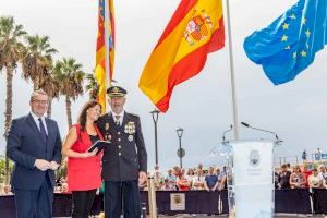 Benidorm agradece a la agente del CNP Rosa María Hernández sus 14 años de dedicación y servicio a la ciudad