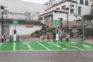 Iberdrola instala en El Castell de Guadalest puntos de recarga para vehículos eléctricos