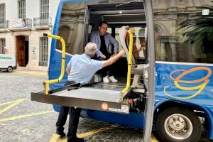 El servei gratuït d'autobús urbà estrena nou vehicle adaptat a totes les necessitats